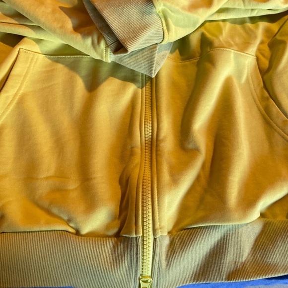 NAP Oversized hoodie jacket in bright spring green. - Picture 5 of 8